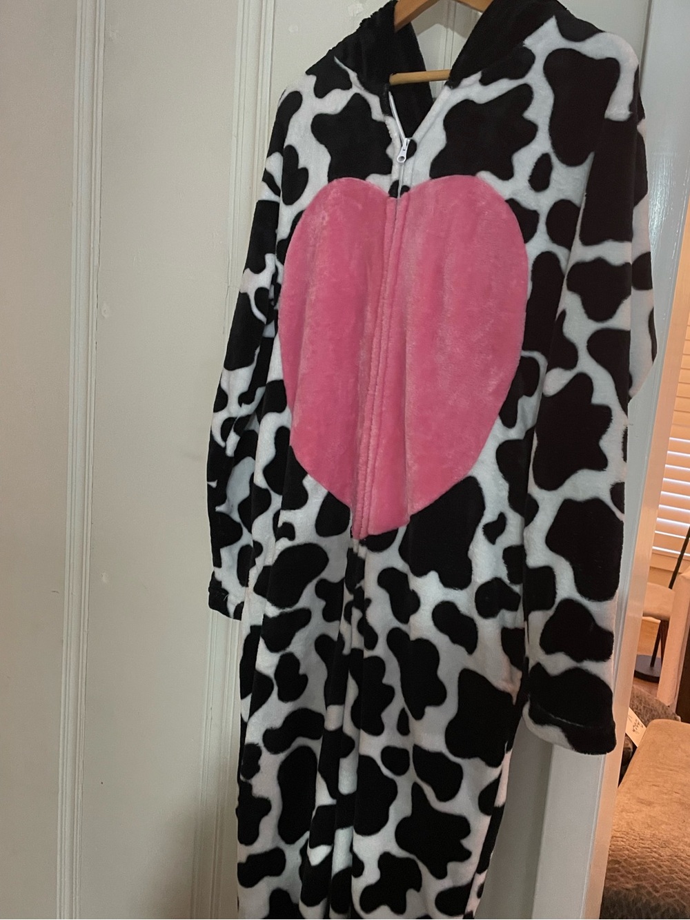 🐄 Body Candy Cow Print Pink Heart Hooded Onesie – Size Large